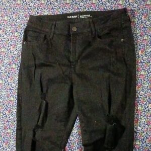 Old Navy Women's Distressed Black Skinny Jeans